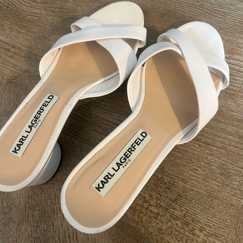 Karl Lagerfeld Paris White Short block heels